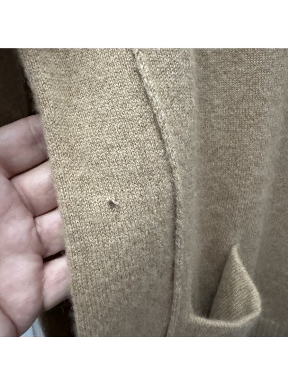 Maison Jules 100% Cashmere Sweater Tan Pocket Pullover Women’s M FLAWED - Picture 4 of 9